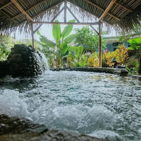 Oasis Diverse Adult Retreat Quepos Exteriör bild