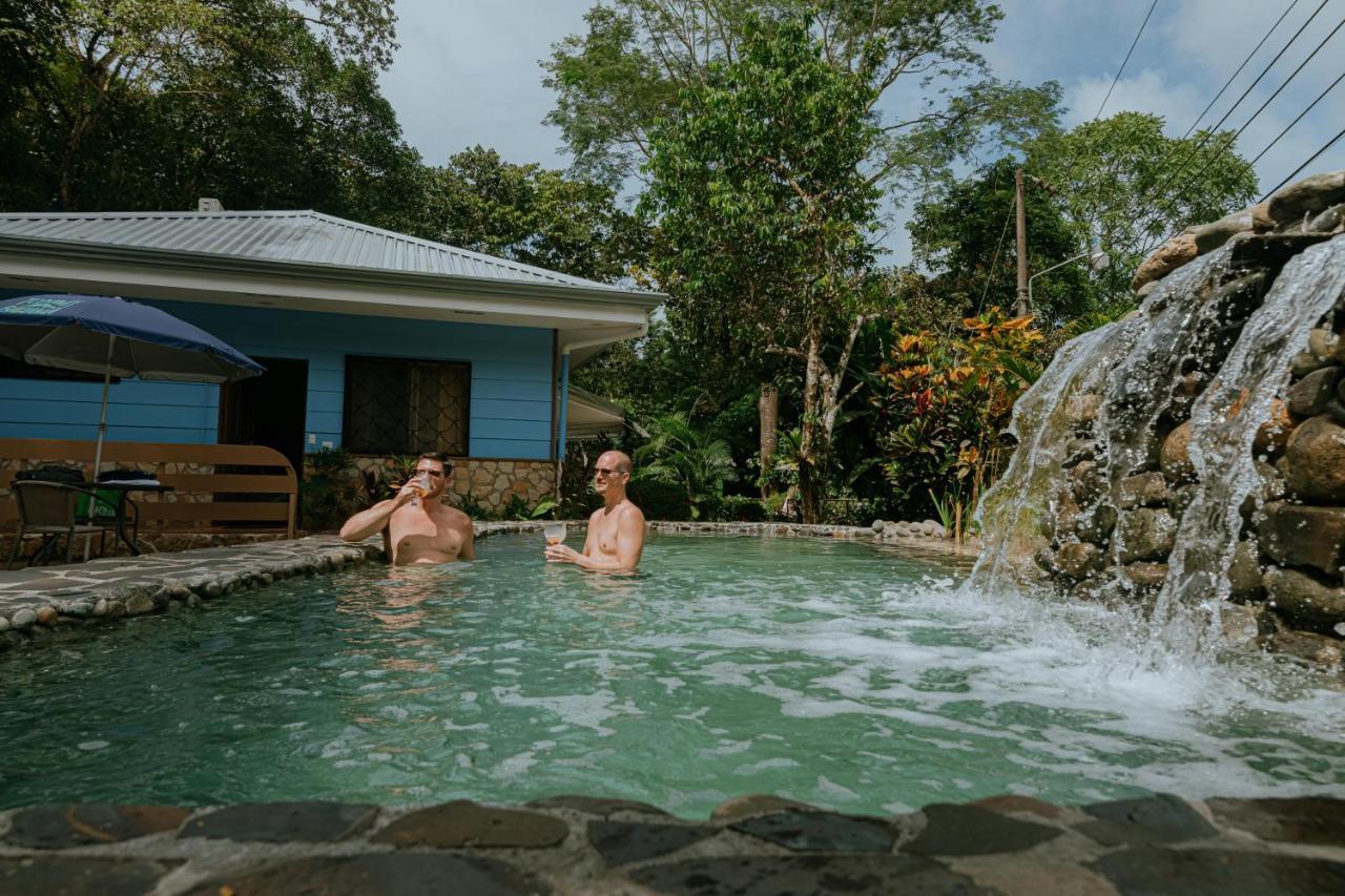 Oasis Diverse Adult Retreat Quepos Exteriör bild