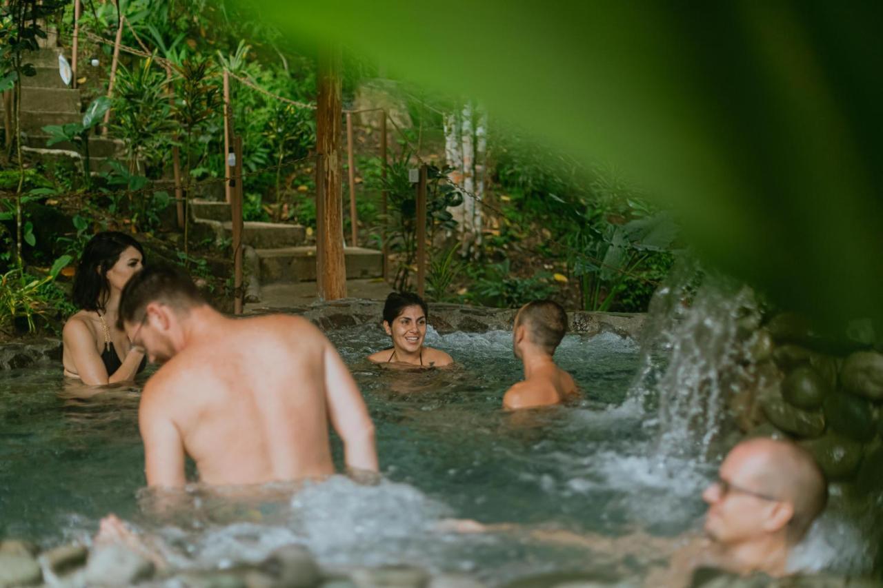 Oasis Diverse Adult Retreat Quepos Exteriör bild