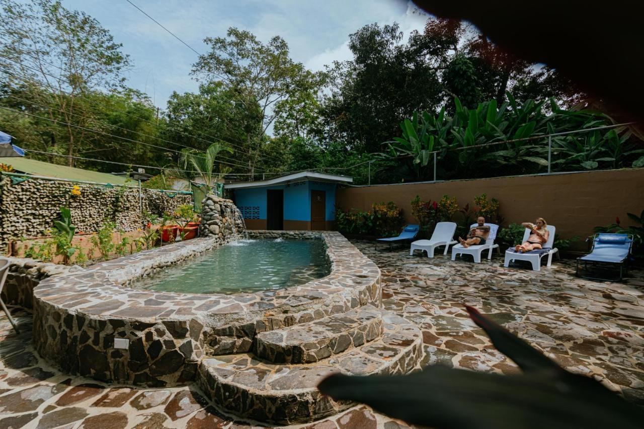 Oasis Diverse Adult Retreat Quepos Exteriör bild